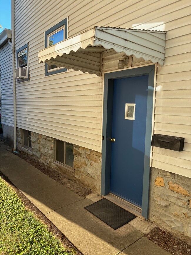 3962 Spencer Ave, Unit 2 in Cincinnati, OH - Building Photo - Building Photo