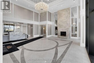 9085-9085 Jane St in Vaughan, ON - Building Photo - Building Photo