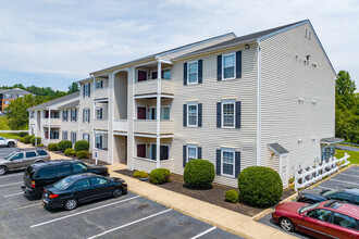 The Perch on Commonwealth in Charlottesville, VA - Foto de edificio - Building Photo