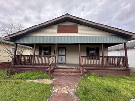 1304 Avenue G in Birmingham, AL - Building Photo