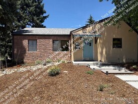 1220 E San Rafael St in Colorado Springs, CO - Building Photo