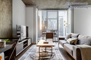 215 W Lake St, Unit FL19-ID1203 in Chicago, IL - Building Photo