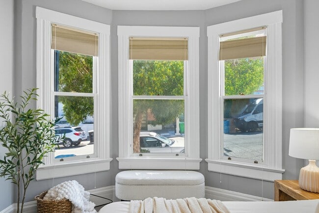 438 30th St in San Francisco, CA - Building Photo - Building Photo