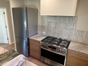 5780 Violeta Ave in Atascadero, CA - Foto de edificio - Building Photo