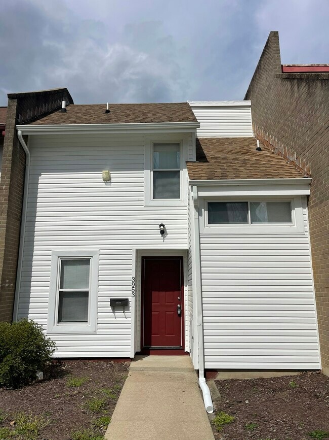 3953 Old Brook Rd in Richmond, VA - Building Photo - Building Photo