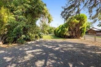 317 Main St, Unit The Studio in Waitsburg, WA - Foto de edificio - Building Photo