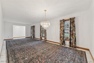 276 S Bayshore Dr in Columbiana, OH - Building Photo - Building Photo