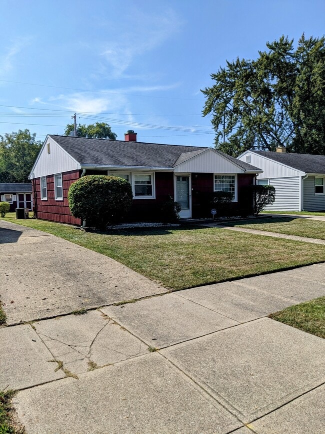 3014 Sunnymede Ave in South Bend, IN - Building Photo - Building Photo