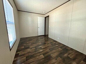 2101 Ladnier Rd in Gautier, MS - Building Photo - Building Photo