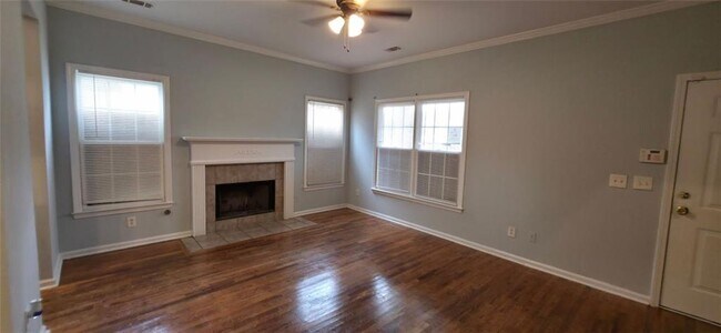 1040 Smith St SW in Atlanta, GA - Building Photo - Building Photo