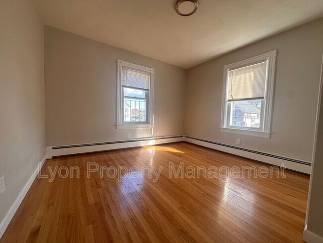 9 Church St in Cumberland, RI - Building Photo - Building Photo