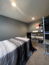 1604 LOCHWOOD Rd in Baltimore, MD - Building Photo - Building Photo