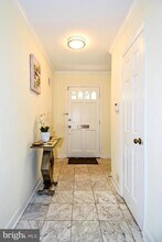 5153 Westbard Ave in Bethesda, MD - Building Photo - Building Photo