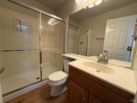 861 Sonnet Dr in Vacaville, CA - Building Photo