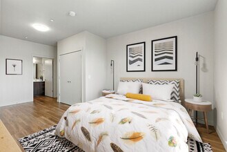 Tabor View Lofts in Portland, OR - Building Photo - Building Photo