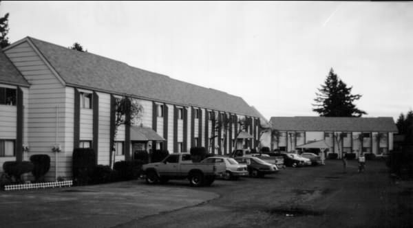 Hidden Villa Apartments in Vancouver, WA - Foto de edificio