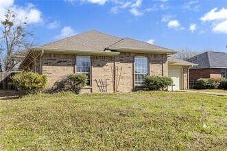 820 Brookhaven Dr in Royse City, TX - Foto de edificio - Building Photo
