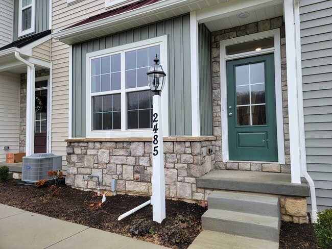 2485 Artesian Way in Lancaster, PA - Building Photo - Building Photo