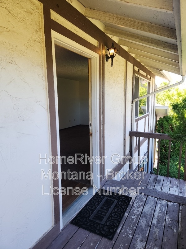 property at 2139 S 4th St W