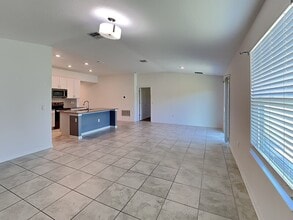 1918 Birnham Wood Bnd in Kissimmee, FL - Building Photo - Building Photo