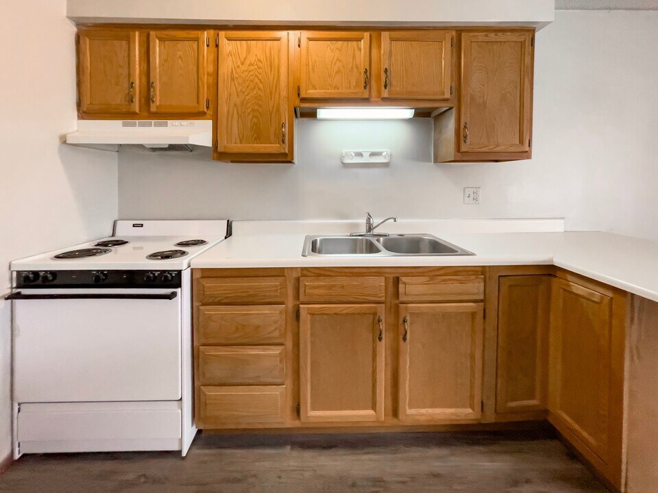 212 N Martin St in Muncie, IN - Building Photo