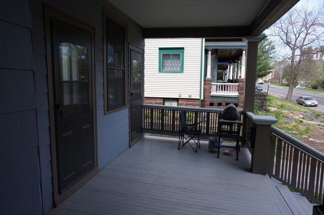 1607 E Superior St in Duluth, MN - Building Photo - Building Photo