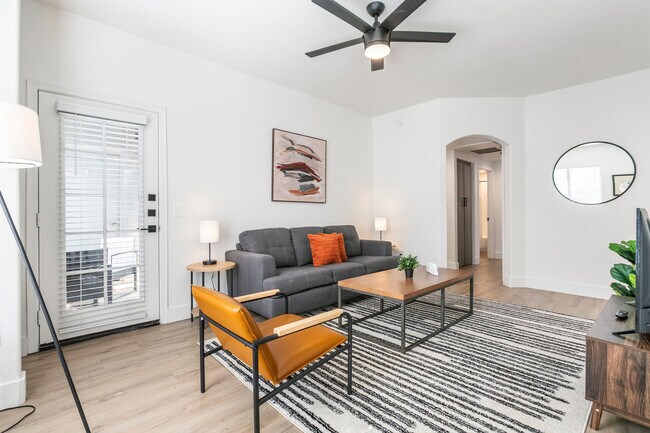 15608 N 71st St in Scottsdale, AZ - Building Photo - Building Photo