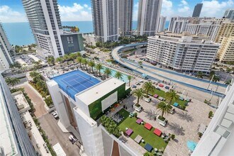 4010 S Ocean Dr, Unit R1501 in Hollywood, FL - Building Photo - Building Photo