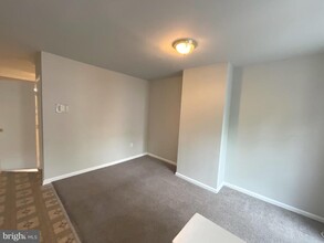 2645 Boone St in Baltimore, MD - Building Photo - Building Photo