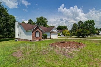 212 Brookstone Way in Irmo, SC - Building Photo - Building Photo