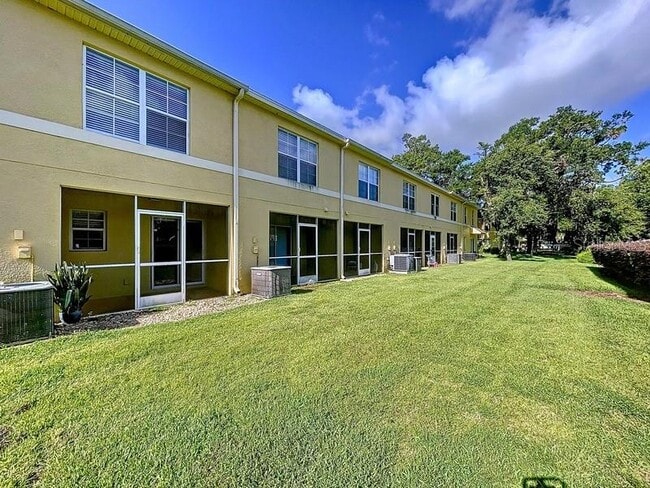 37615 Daliha Terrace in Zephyrhills, FL - Building Photo - Building Photo