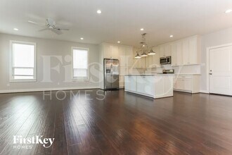 8618 Valley Song Dr in Houston, TX - Building Photo - Building Photo
