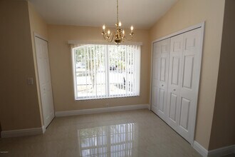 207 Gates St SW in Palm Bay, FL - Building Photo - Building Photo