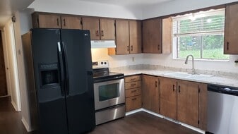 520 South 100 West, Unit Apt #3 in Logan, UT - Building Photo