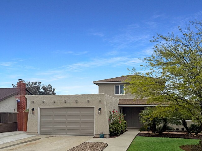 property at 1220 N Grape St