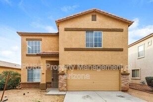 13233 W Watson Ln in Surprise, AZ - Building Photo