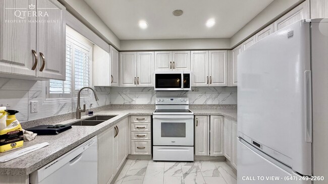 9 Gill Cres in Ajax, ON - Building Photo - Building Photo