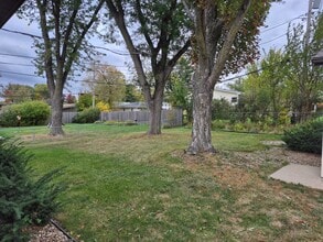 2230 Evergreen St NE in Cedar Rapids, IA - Foto de edificio - Building Photo