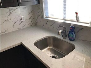 15098 Edgemoor St in San Leandro, CA - Building Photo - Building Photo