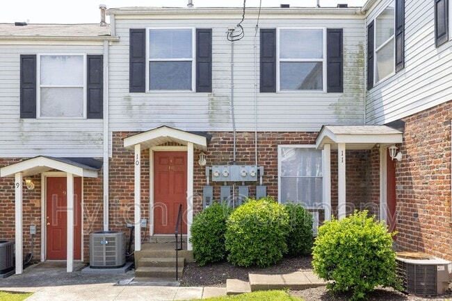 property at 3516 E Richmond Rd