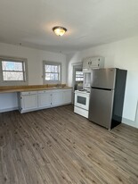 62 Merrimack St, Unit 1 Apartments