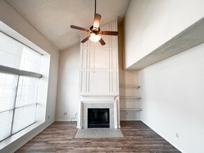 1504 Beach Ln in Arlington, TX - Building Photo - Building Photo