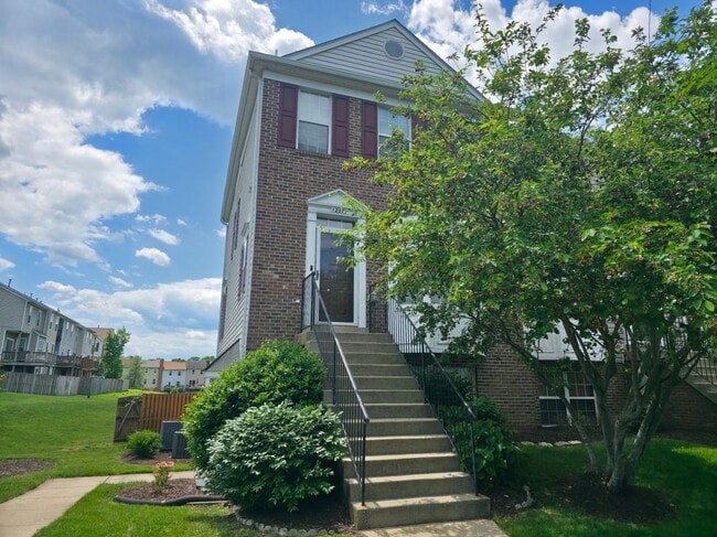 1227 Rockland Ct