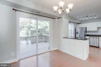 5312 Anchor Ct in Fairfax, VA - Building Photo - Building Photo