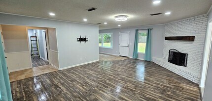 605 Melbourne Dr in Enterprise, AL - Building Photo - Building Photo