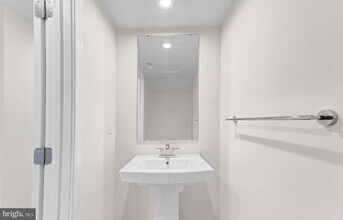 66 SPYGLASS HILL Dr in Monroe, NJ - Building Photo - Building Photo