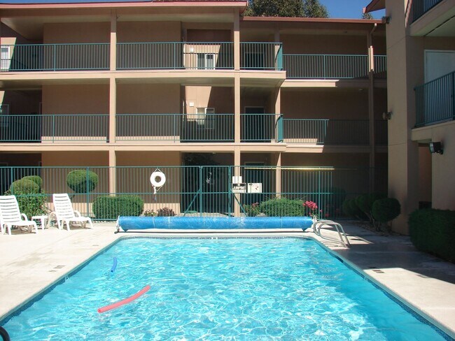 2900 W Marina Dr-Unit -#B4 in Moses Lake, WA - Building Photo - Building Photo