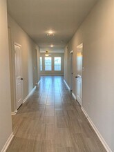 1104 Coulee Dr in Leander, TX - Building Photo - Building Photo