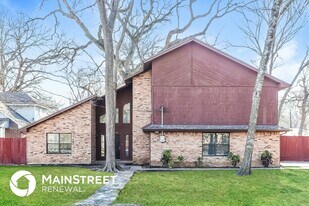 330 Cedar Creek Dr in Duncanville, TX - Building Photo