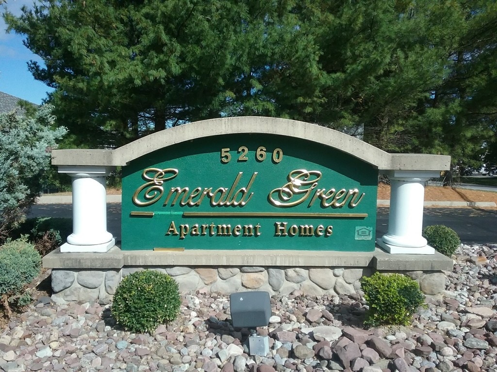 Emerald Green Apartments in Hamburg, NY